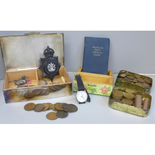 667 - Nottinghamshire Constabulary badges, other badges, coins, a plated box, etc.