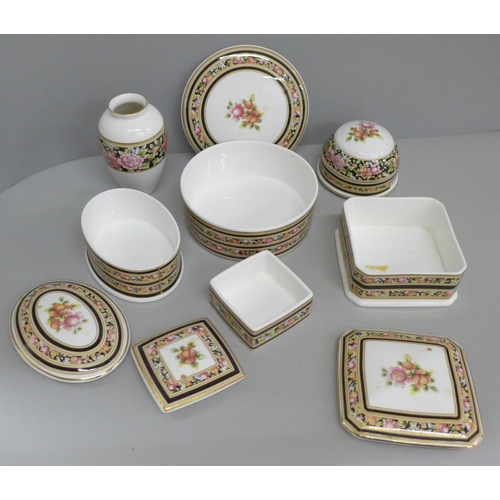 695 - Four Wedgwood Clio lidded pots, paperweight and vase