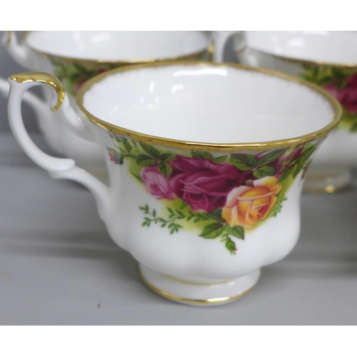 702 - A set of six Royal Albert Old Country Roses tea cups