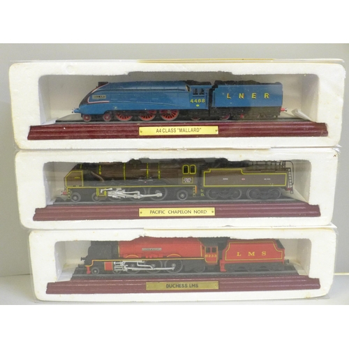 747 - Three plastic display model locomotives; an A4 Class Mallard, Pacific Chapelon Nord and Duchess LMS