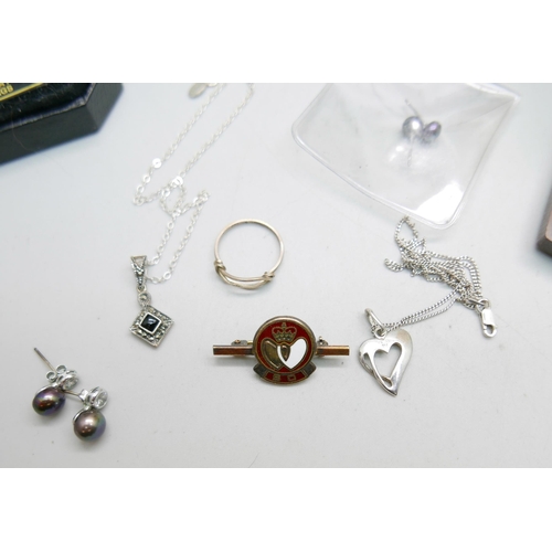 924 - Silver jewellery, a Michaela Frey bracelet and costume jewellery