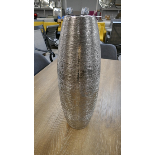 1460 - A Silver ceramic vase (40cm)