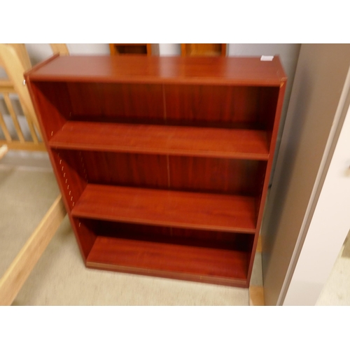 1661 - A pair of CD racks and a bookcase