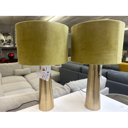 1479 - A pair of brass lamps with olive velvet shades