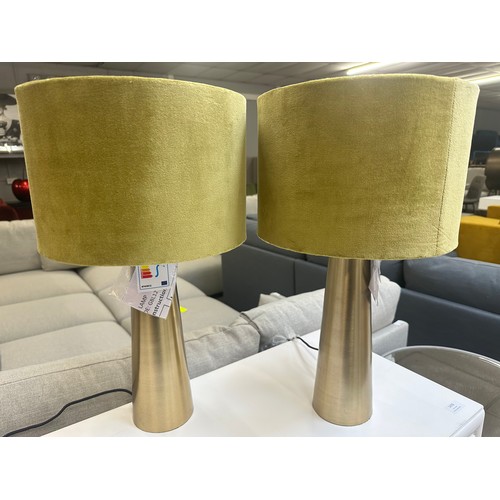 1479 - A pair of brass lamps with olive velvet shades