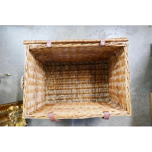 325 - A Fortnum & Mason wicker hamper