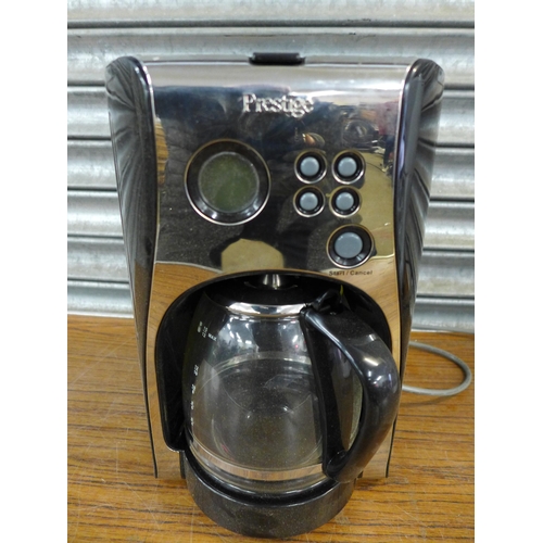 2312 - Two filter coffee machines; a Delonghi Flavor Savor and a Prestige