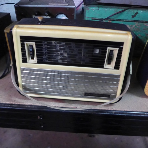 2121 - A collection of vintage radios including a Bush VTR 103, a Bush TR82/B, a VEF Tranzistors portable r... 