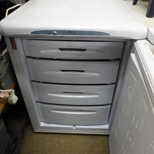 2161 - A Hotpoint future under counter freezer