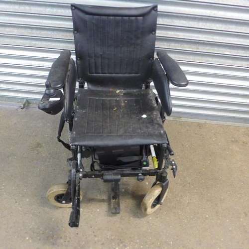 2181 - An Invacare Harrier plus electric wheelchair with boxed Invacare charger