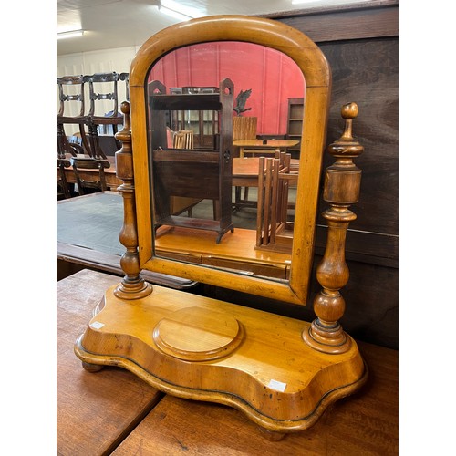 89A - A Victorian satin birch toilet mirror