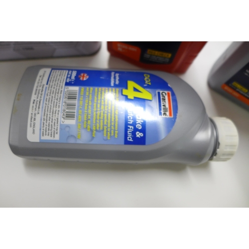 2376 - A 5l container of Leading Solvents Automotive Products Synthetic Thinner, two 1l bottles of Pro+ Pow... 