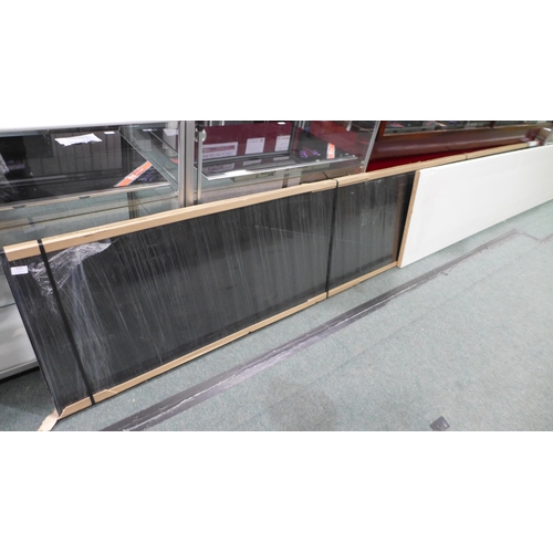 3256 - Black Matt Worktop - 4000x602x38 Original RRP  £606.67 inc. vat (441-9)  * This lot is subject to va... 