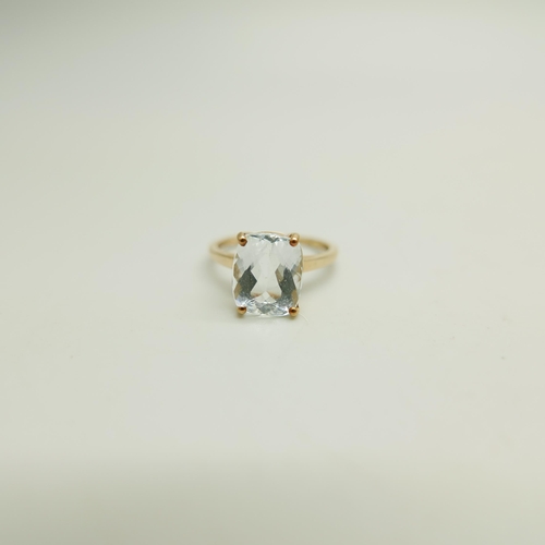 1183 - A 9ct gold and aquamarine set ring, with certificate, 2.3g, N/O