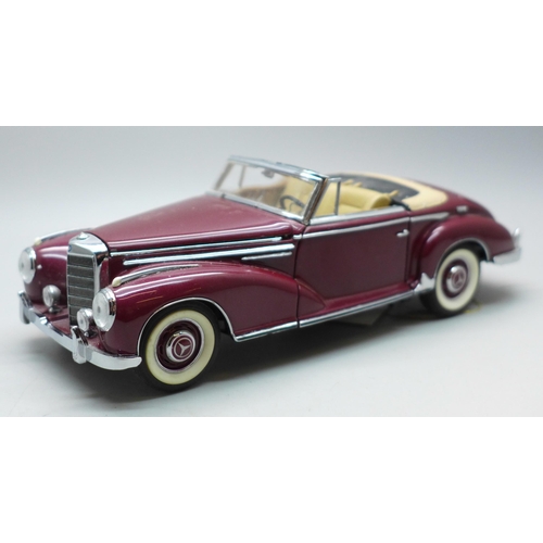 643 - A Franklin Mint model 1957 Mercedes-Benz 300SC