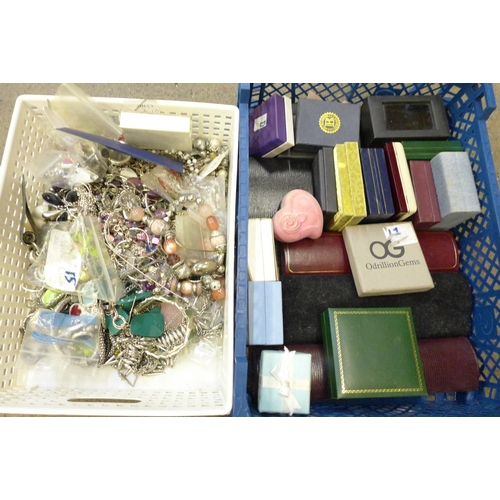 739 - A collection of costume jewellery and a collection of jewellery boxes