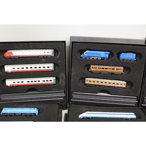 783 - Nine sets of Atlas Editions mini trains 1/200, boxed