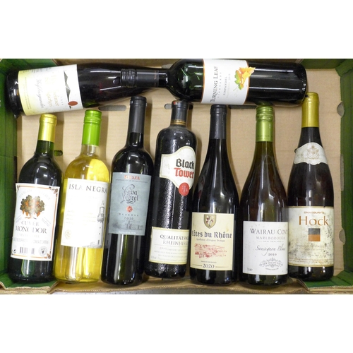 831 - Nine bottles of red and white wine including Sauvignon Blanc, Cotes du Rhone, Black Tower, etc.