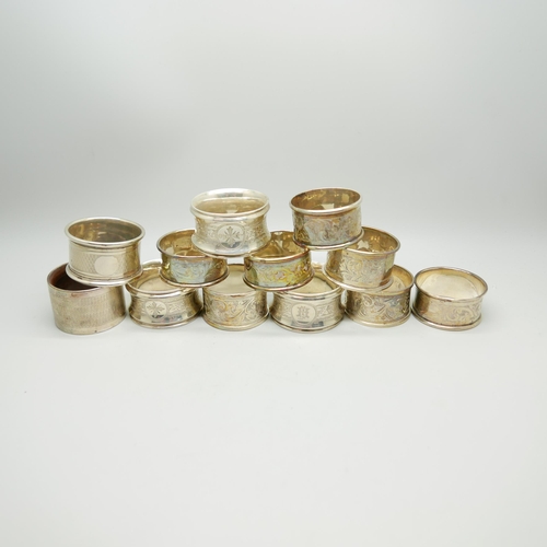 867 - Twelve silver napkin rings, 237g