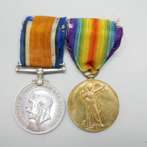 888 - A pair of WWI medals, 29230 Pte. T. Hunt RAMC