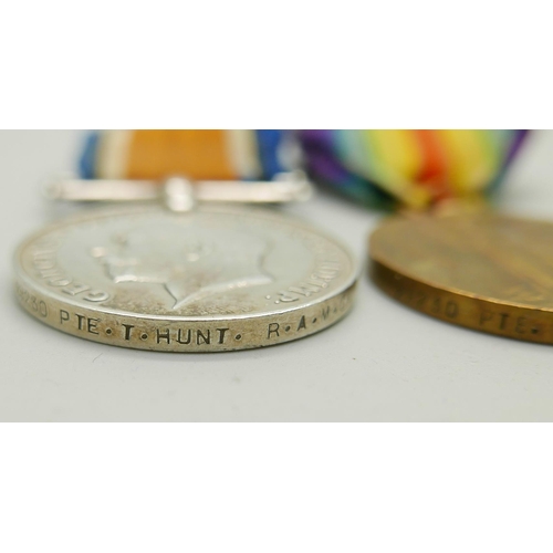 888 - A pair of WWI medals, 29230 Pte. T. Hunt RAMC