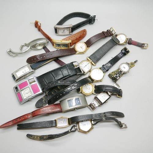 997 - Fifteen lady's wristwatches