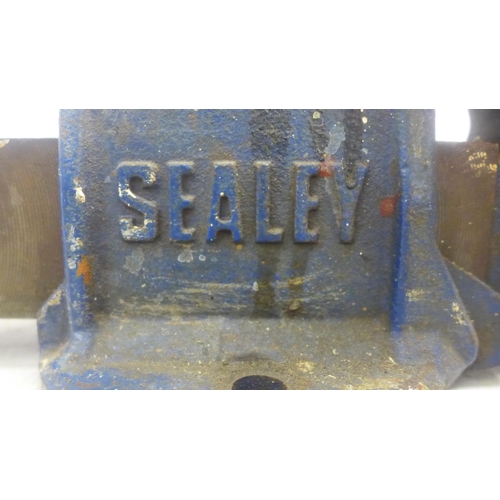 2002 - A Sealey 100  (4”) engineer's bench vice