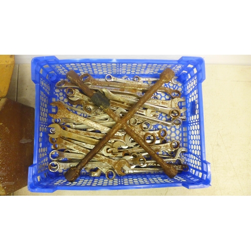 2011 - An Enox metal tool box with assorted hand tools and tray of spanners