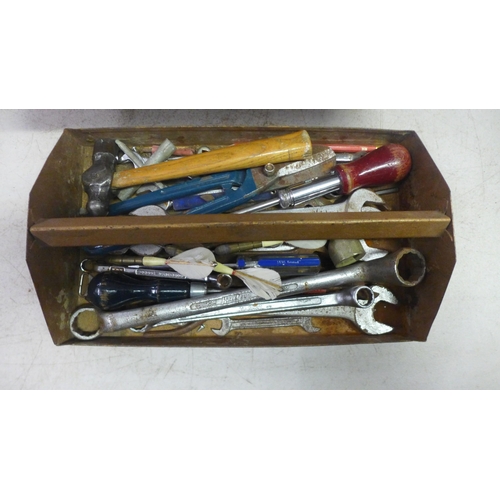 2011 - An Enox metal tool box with assorted hand tools and tray of spanners