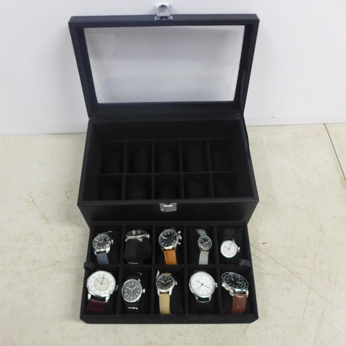 2102 - A display box containing gentleman's wristwatches (20 per box)