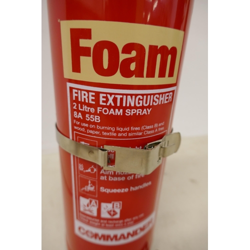 A 2ltr foam spray fire extinguisher