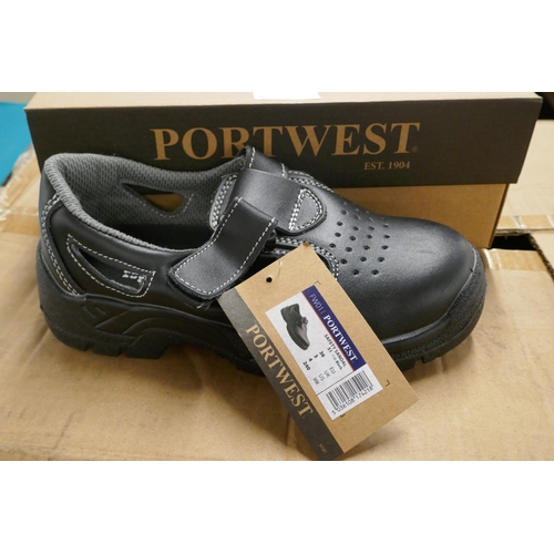 2351 - 12 Pairs of unused FWO1 Portwest size 3 Uk black safety sandals