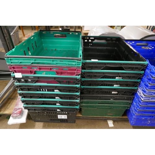 2394 - A stack of fourteen tote boxes