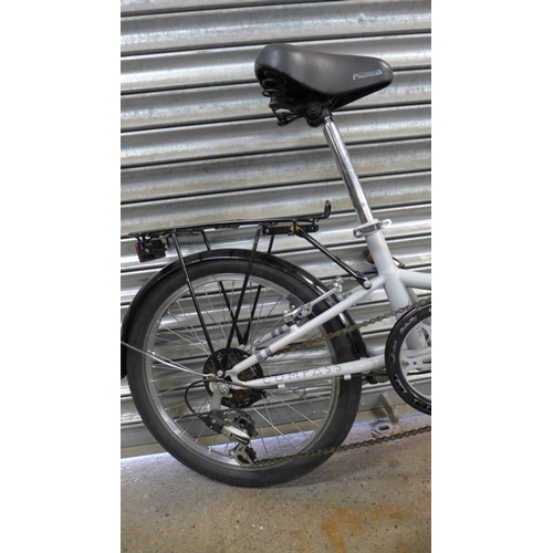 2161 - A compass folding bike with pannier rack. *Police repossession