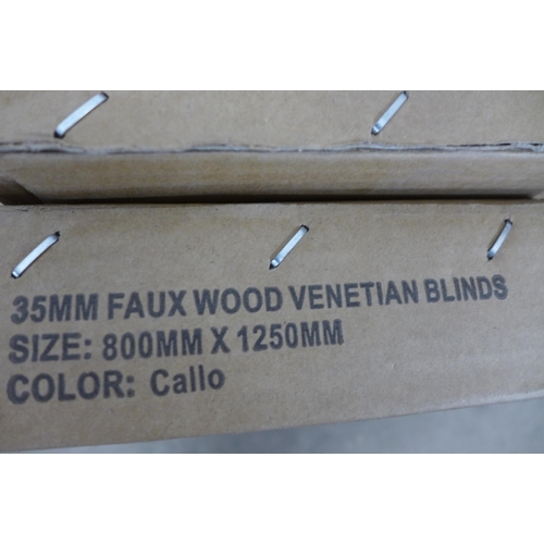 2245 - 20 boxed and unused Polablinds 35mm faux wood Venetian blinds all size 800 X 1250mm colour: Callo