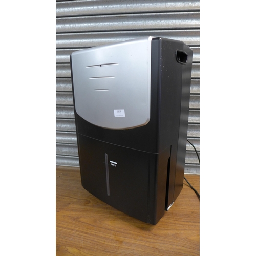 2316 - A Blyss WDH-735ECH-30R 240v dehumidifier