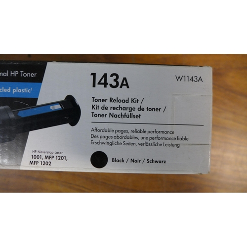 2317 - Five Hewlett Packard HP 143A Neverstop Laser black ink cartridges for laser printer (unused)