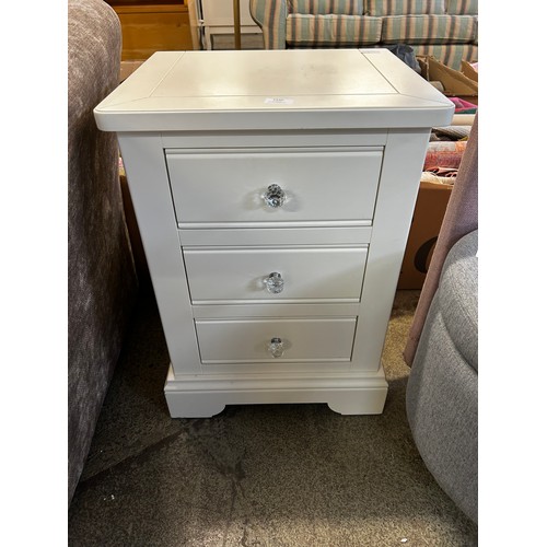 1530 - White painted bedside chest