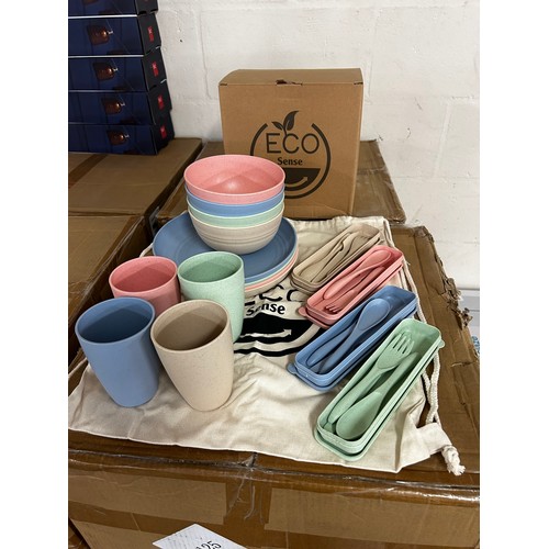 1560 - Twelve Eco Sense picnic dinnerware sets *This lot is subject to VAT