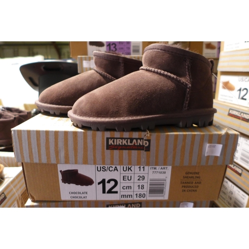 3070 - Pair of children's Kirkland Signature chocolate coloured Shearling boots - UK size C11 * this lot is... 