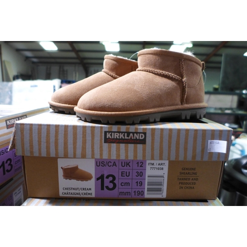 3073 - Pair of children's Kirkland Signature chestnut coloured Shearling boots - UK size C12 * this lot is ... 