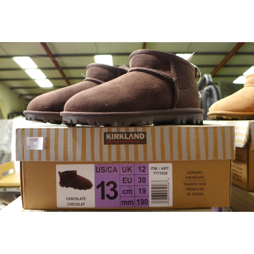 3081 - Pair of children's Kirkland Signature chocolate coloured Shearling boots - UK size C12 * this lot is... 