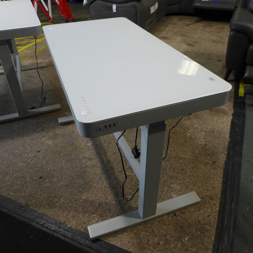 3110 - White Height adjustable Tech Desk , Original RRP £239.99 + VAT (320-1) *This lot is subject to VAT