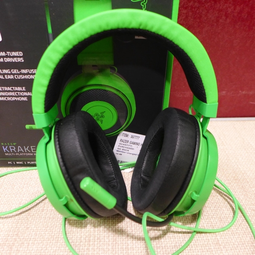 3152 - Razer Kraken Green Gaming Headset,  (318-220/902) *This lot is subject to VAT