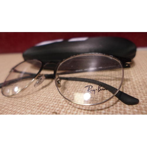 3190 - Rayban Black Metal Glasses    (320-104) *This lot is subject to VAT