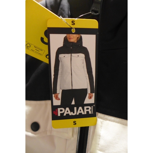 3246 - Women's Pajar Canada black and white hooded coat - size S * this lot is subject to VAT