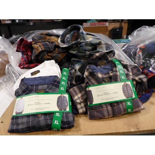 3269 - Assorted men's casual clothing - various sizes/styles, etc. * this lot is subject to VAT