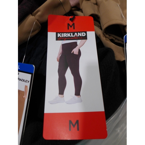 3270 - Assorted women's trousers - various sizes/styles, etc. * this lot is subject to VAT