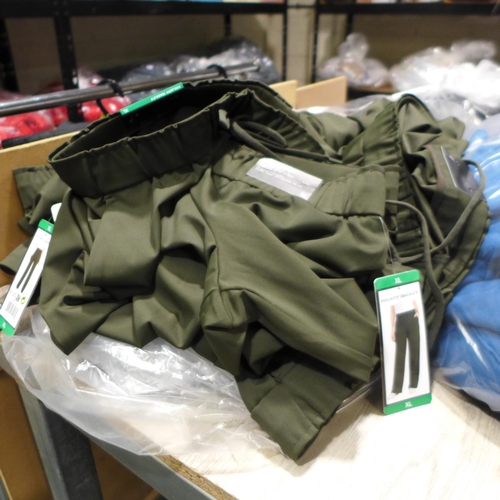 3273 - Quantity of women's dark green Hilary Radley wide leg trousers - mixed size * this lot is subject to... 