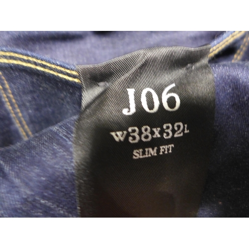 3299 - Two pairs of men's Armani jeans - size 38 x 32 * this lot is subject to VAT